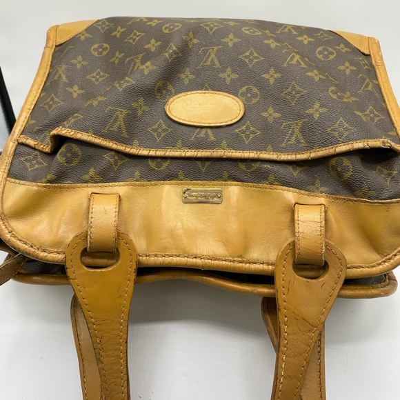LOUIS VUITTON Vintage 70’s Travel Bag - Picture 9 of 11